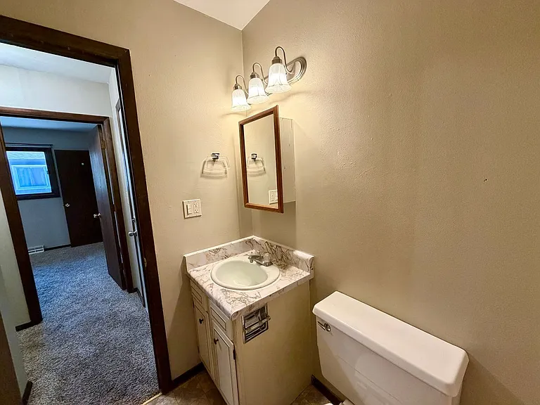 1401 Elizabeth St — Photo 15