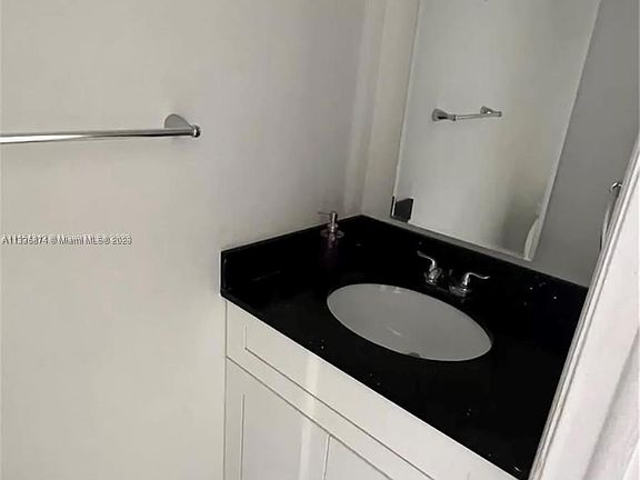 3rd image of 10095 SW 77th Ct #10095