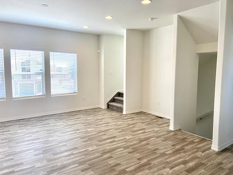 706 Grissom Dr — Photo 21