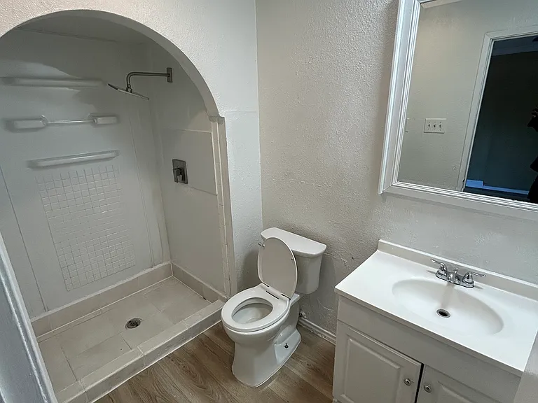 402 Nickens Rd — Photo 12