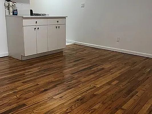 5th image of 47 Clifton Pl #2G