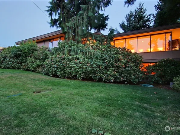 801 N 32nd Street, Renton, WA 98056