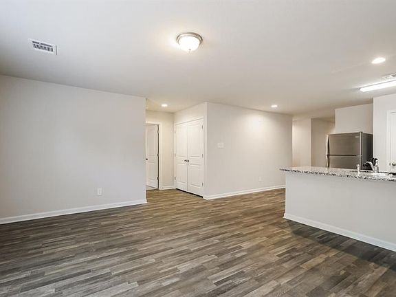 5th image of 14133 Harlequine Dr