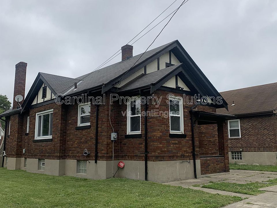 2nd image of 1803 Garden Ln