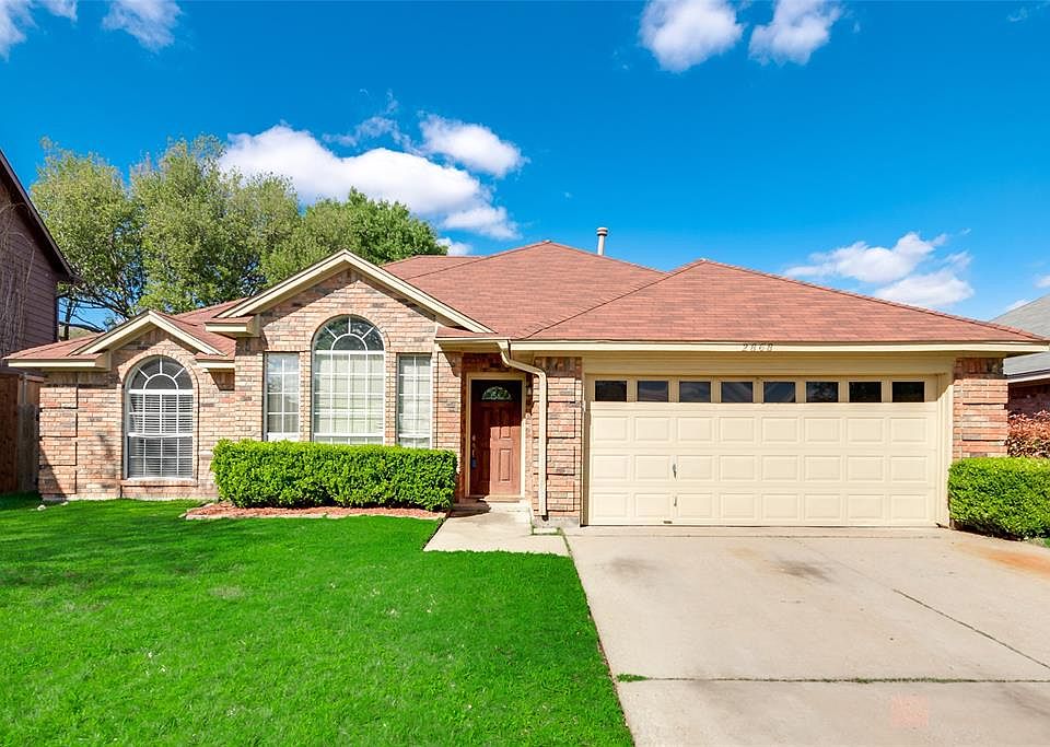 1st image of 2868 Ironwood Dr
