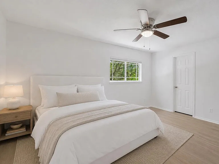 17817 Majestic Elm Ln — Photo 13