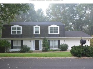 1843 Devondale Cir, Charleston, WV 25314