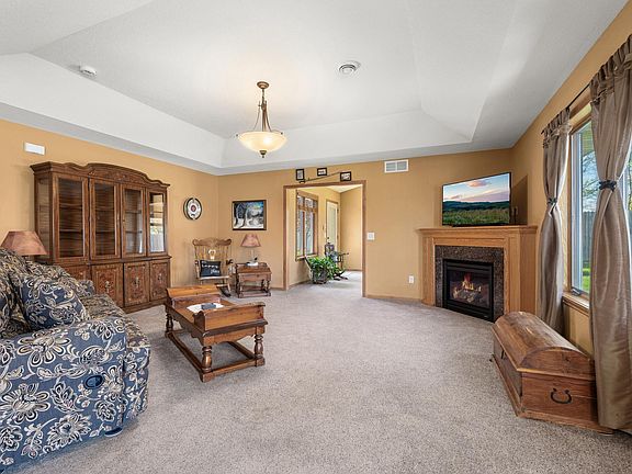 4th image of 14881 Eagle Dr