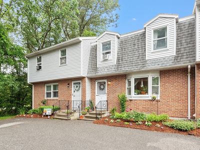 10 Nichols St #2, Holden, MA, 01520