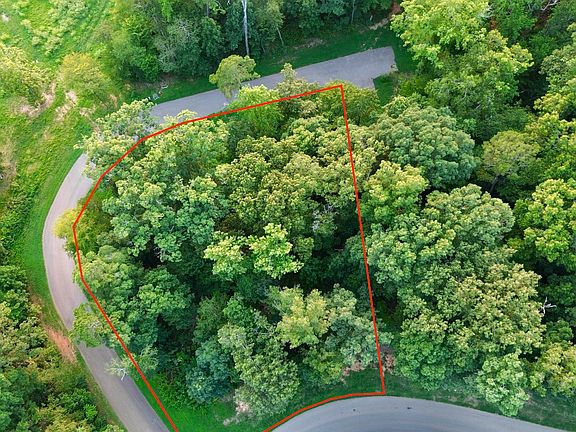 2nd image of 250 Arcadia Peninsula Way