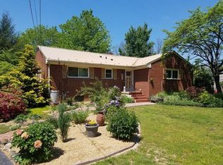 3211 Ledgewood Ave, Roanoke, VA 24018