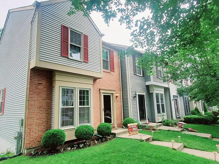 3365 Oak West Dr — Photo 2