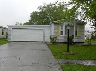 3162 Compass Dr, Franklin, IN 46131