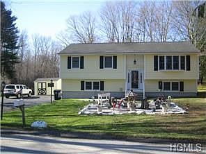 1st image of 8 Colonel Glenn Dr