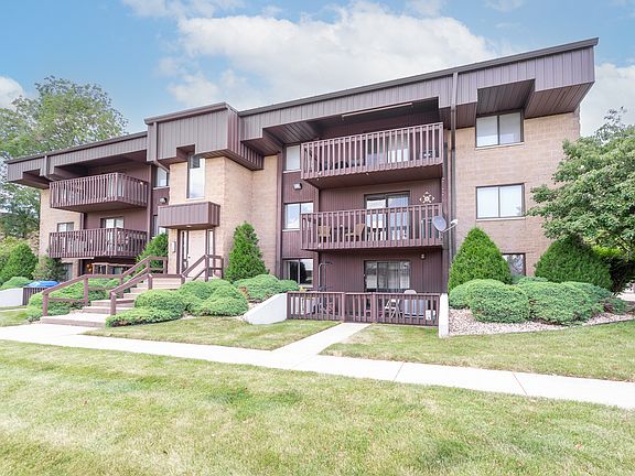 2nd image of 107 Caterpillar Dr APT 2-C