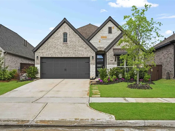 16343 Tawny Emperor Dr, Humble, TX 77346