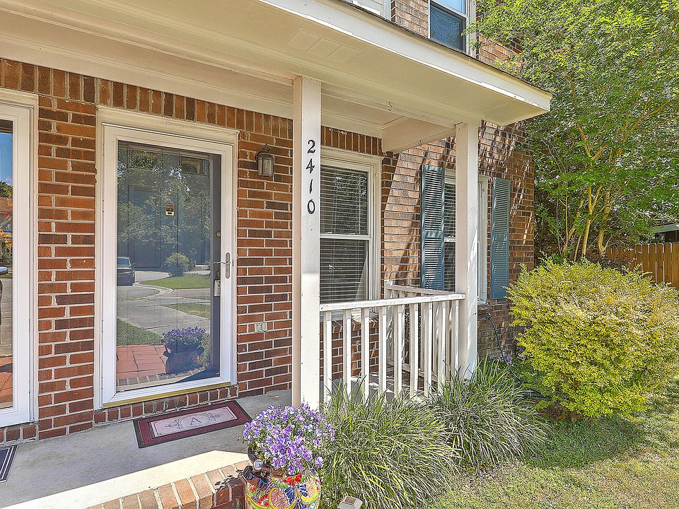 1st image of 2410 Quail Hollow Ct