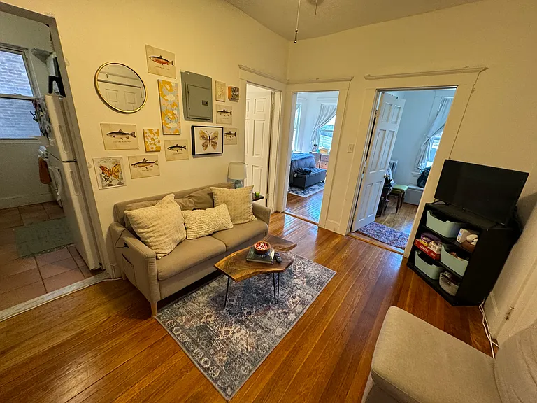 15 Scottfield Rd #10 — Photo 1