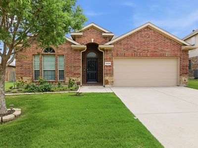 10856 Middleglen Rd, Fort Worth, TX, 76115