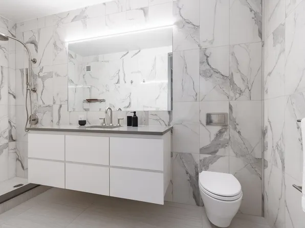 101 West End Avenue image 5 of 25