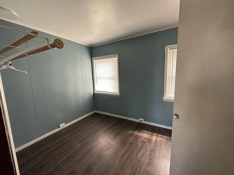 111 Erie St — Photo 11