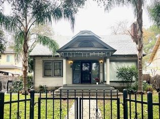 1830 N Summit Ave, Pasadena, CA 91103