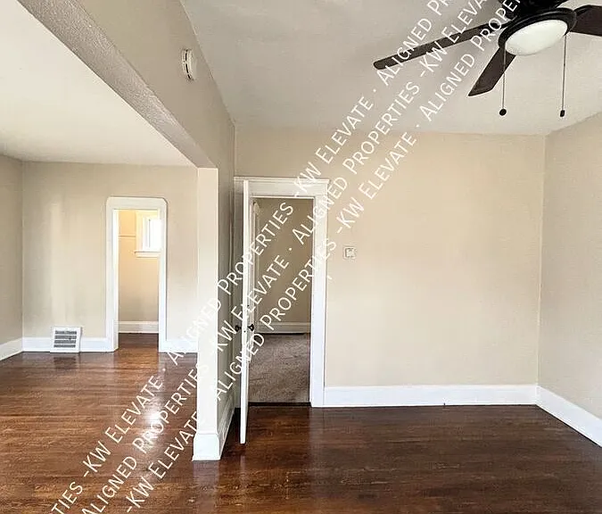 3435 W 44th St #LOWER — Photo 10