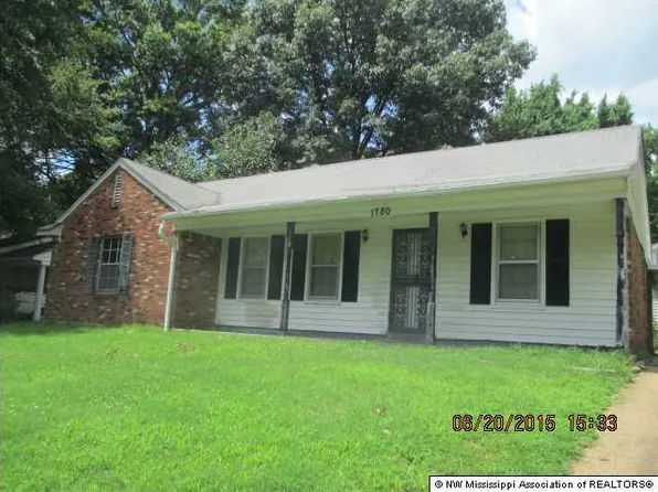 1780 Forrest Dr, Southaven, MS 38671
