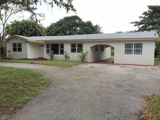 1st image of 350 N Biscayne River Dr