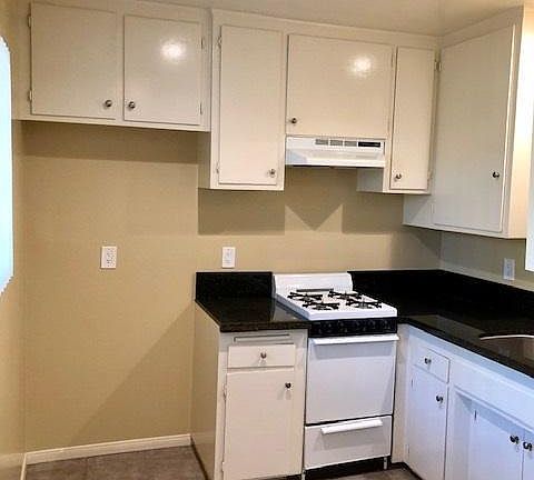 4th image of 761 E Orange Grove Blvd APT 11