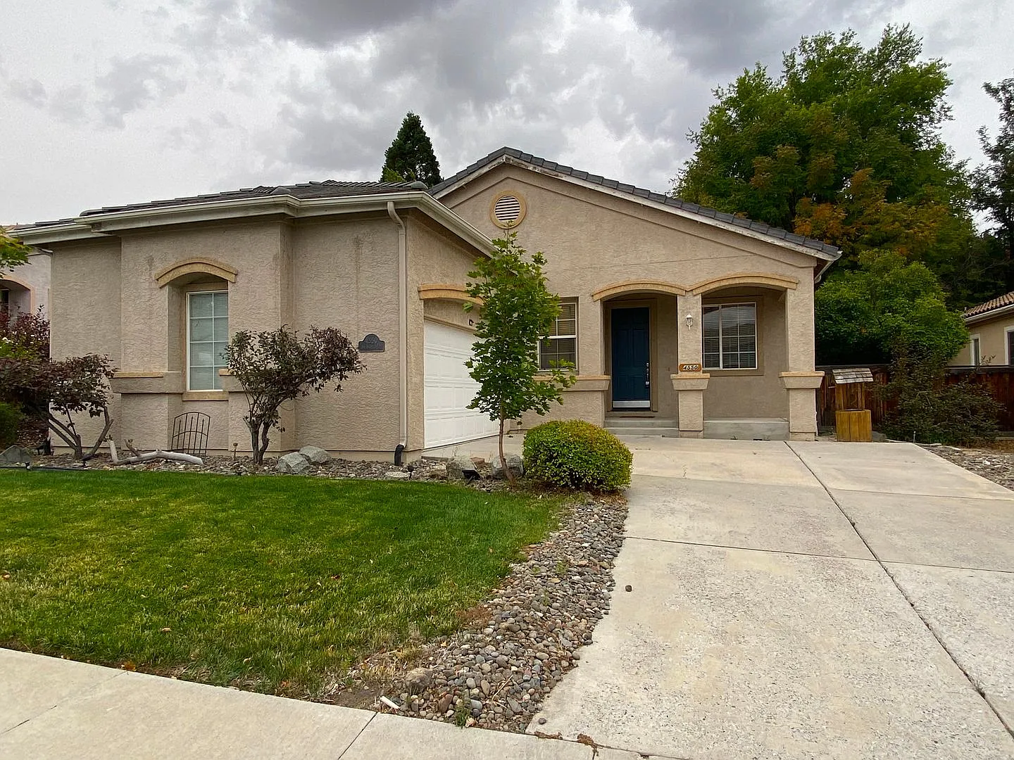 4550 Mount Bachelor Dr photo 1
