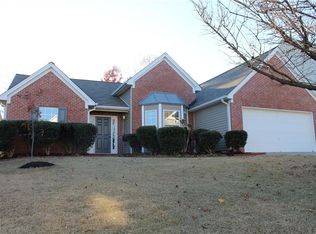 3970 Crescent Walk Ln, Suwanee, GA 30024