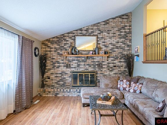3rd image of 180 Copper Mountain Ct