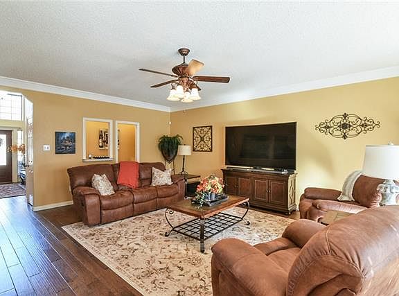 5th image of 6306 Tiffany Oaks Ln