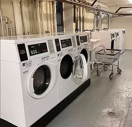 3rd image of 226 E 29th St APT 2D