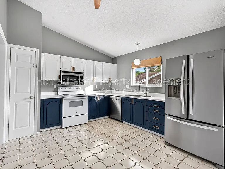 4157 Attleboro Ct — Photo 5