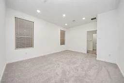 904 Capracotta Dr — Photo 11