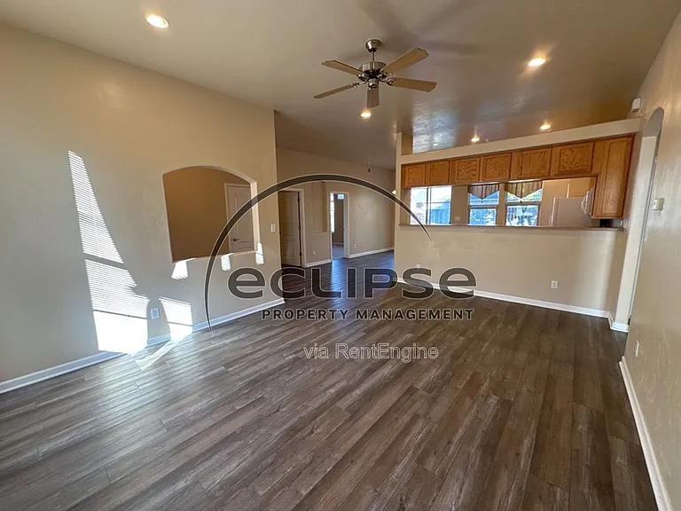 2508 Pierce Ave — Photo 9