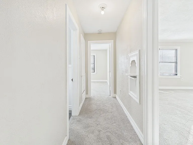 1307 NW Maple Ave — Photo 15