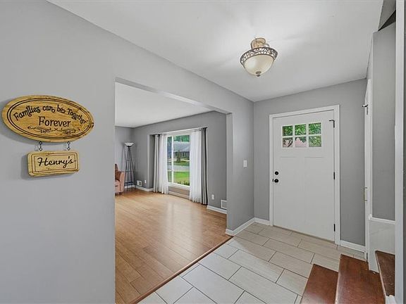 4th image of 9726 Winslow Pl