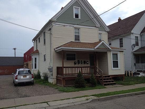 1st image of 9 Martha St APT 3