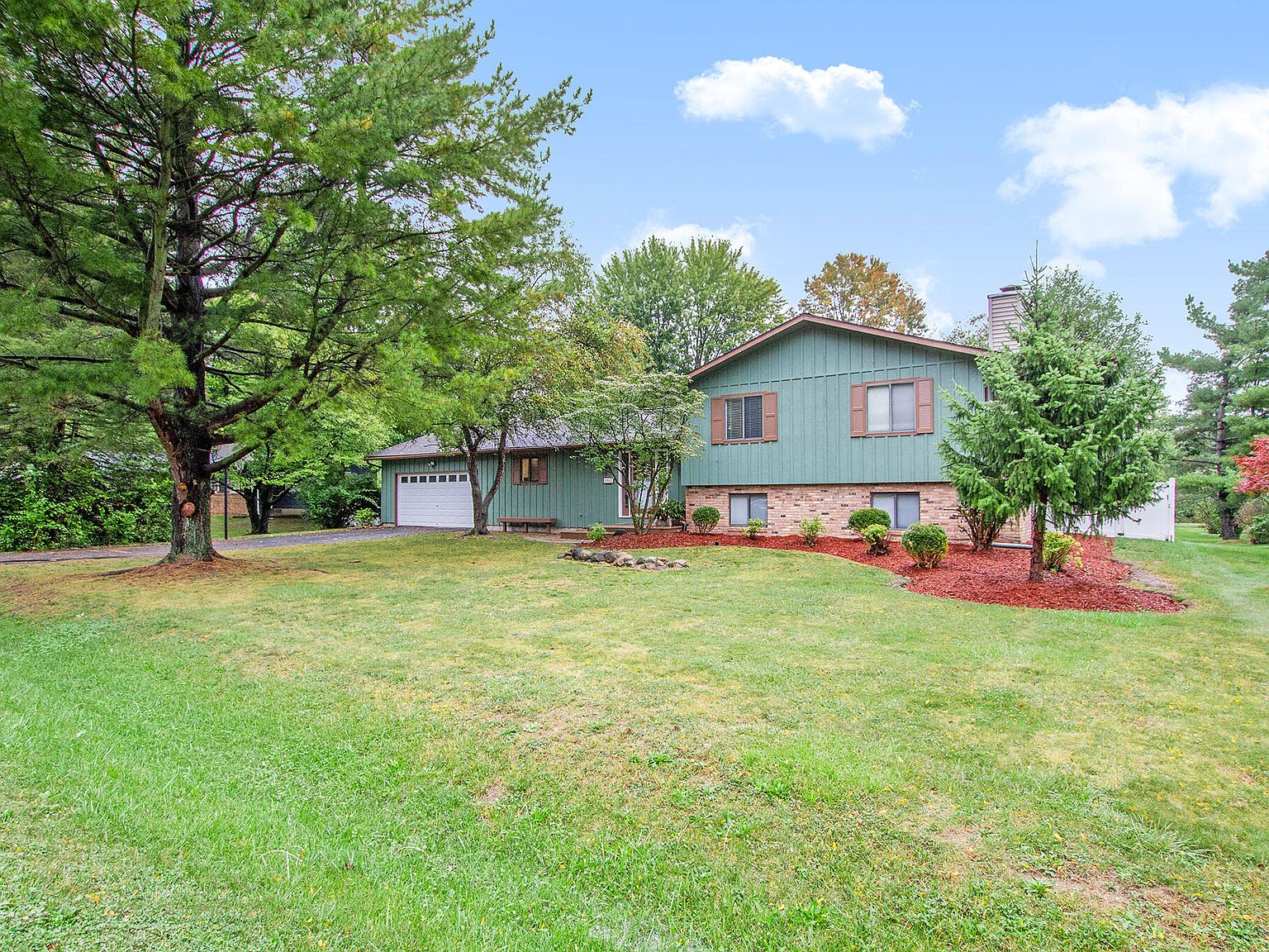 6967 Paddock Ln, Jackson, MI 49201 Zillow