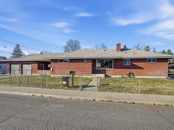 1110 W Queen Ave, Spokane, WA 99205