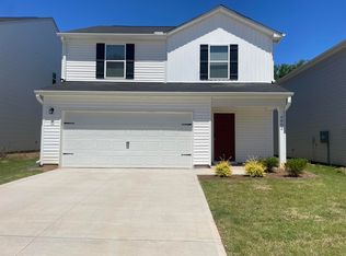 4062 Garrison Ln, Boiling Springs, SC 29316
