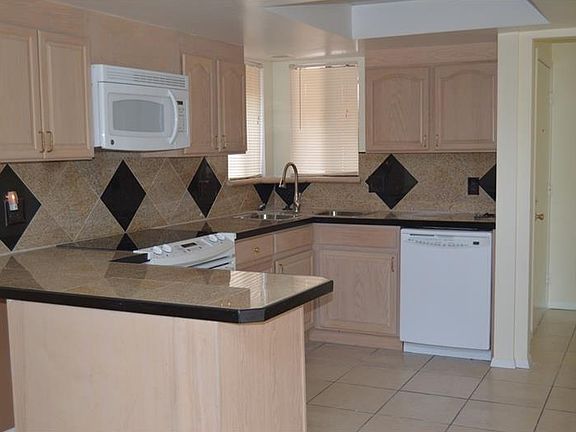 3rd image of 311 Pinesong Dr