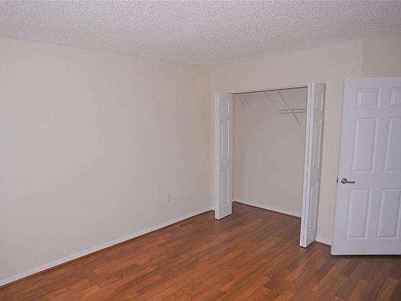 4th image of 1155 Brickell Bay Dr APT 802