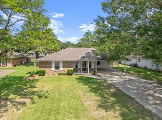 10844 Carmel Dr, Baton Rouge, LA 70818