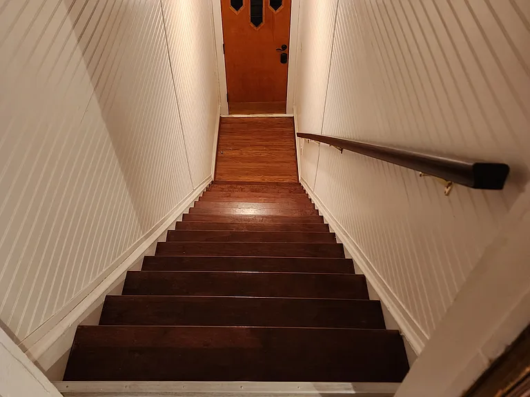607 Mill St #2 — Photo 8