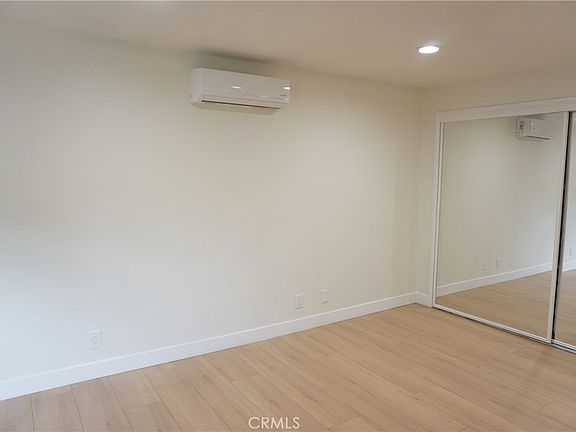 4th image of 3948 Pennsylvania Ave #3948