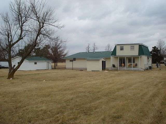2nd image of 22666 Green Hills Rd